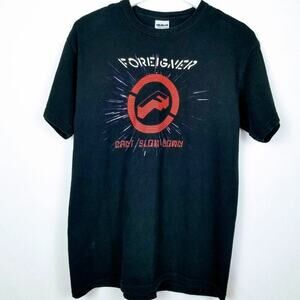 4/$20 -Foreigner Can't Slow Down 2010 Tour T-shirt - Size M